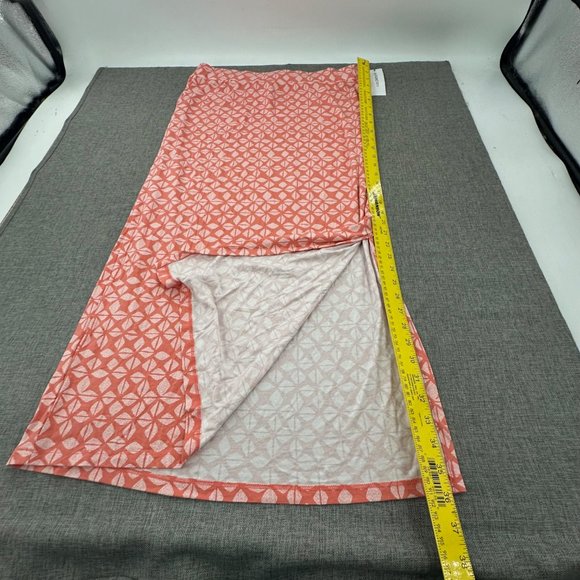 New! Liz Claiborne Skirt Large Rayon & Spandex Elastic Waist Coral Geo‎ MSRP $37 - Picture 6 of 10